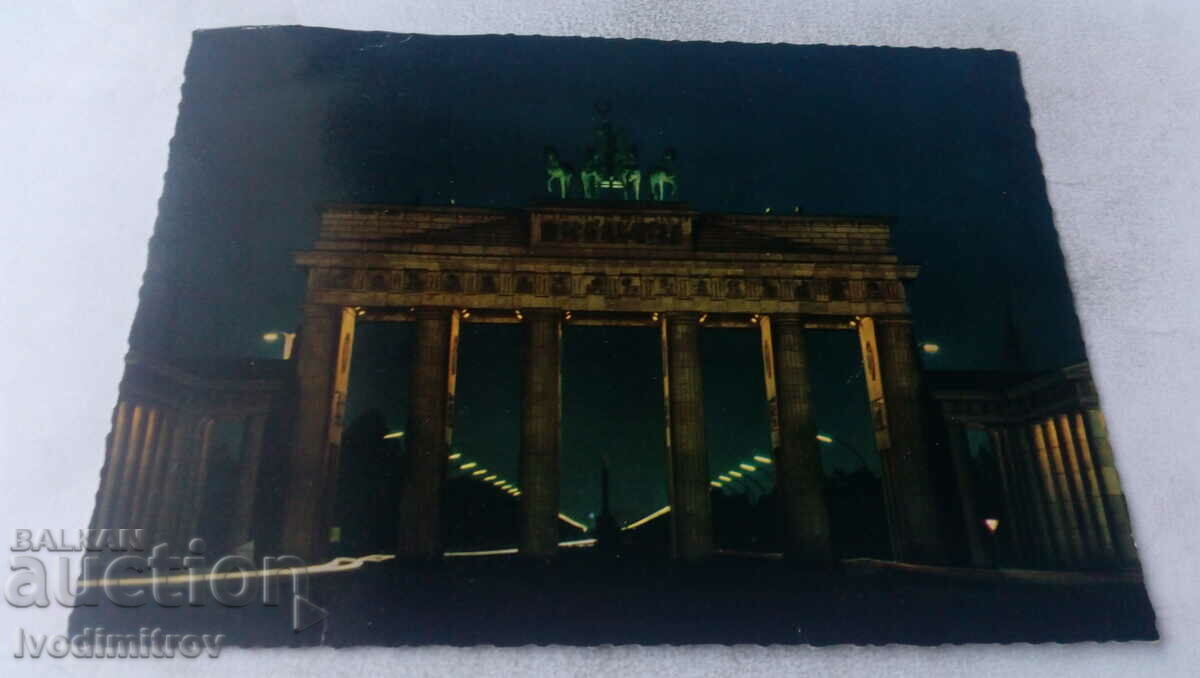 Carte poștală Berlin Branderburger Tor 1972