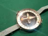 I'm selling an old military commander's compass.
