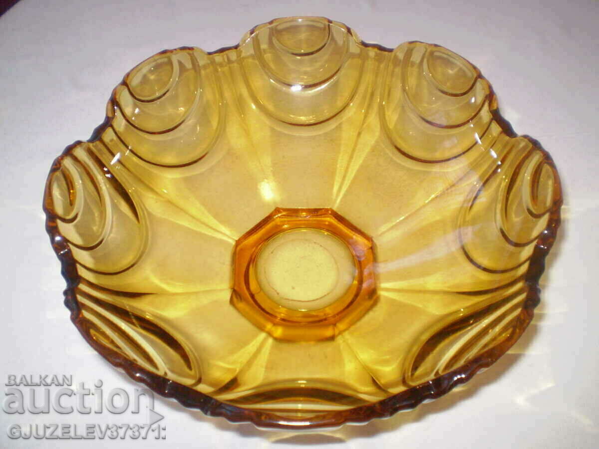 Delivery of Old Crystal Glass CARAMEL COLOR Massive Bowl, Fructier Delivery of Old Crystal Glass CARAMEL COLOR Massive Bowl, Fructier
