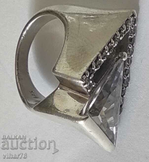 VERY BEAUTIFUL SILVER WOMEN'S RING with price 99.99 BGN | € 51.12 VERY BEAUTIFUL SILVER WOMEN'S RING with price 99.99 BGN | € 51.12