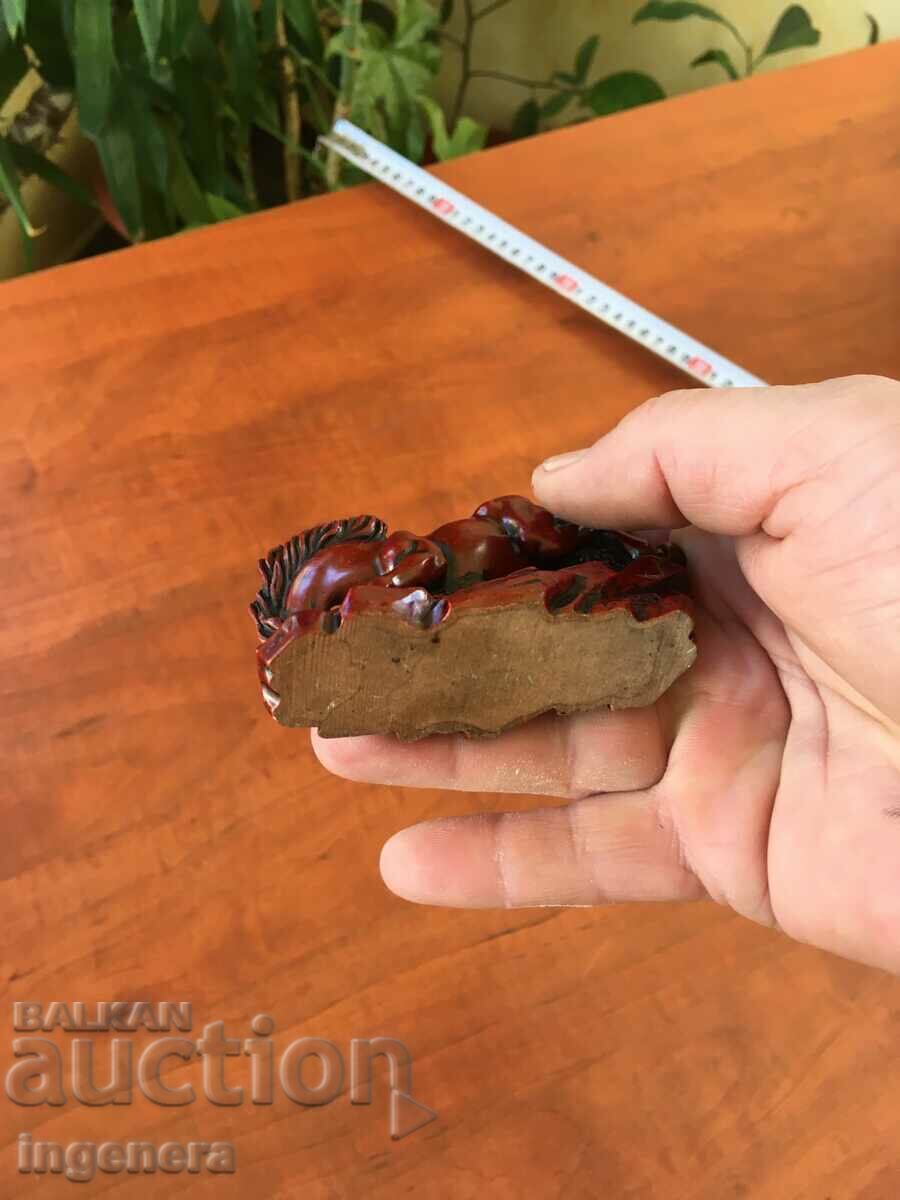 HORSE FIGURE SCULPTURE SOUVENIR RESIN - 5 HORSE FIGURE SCULPTURE SOUVENIR RESIN - 5