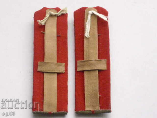 Tsarski Pagoni 71 cu preț € 29.90 | 58.48 BGN