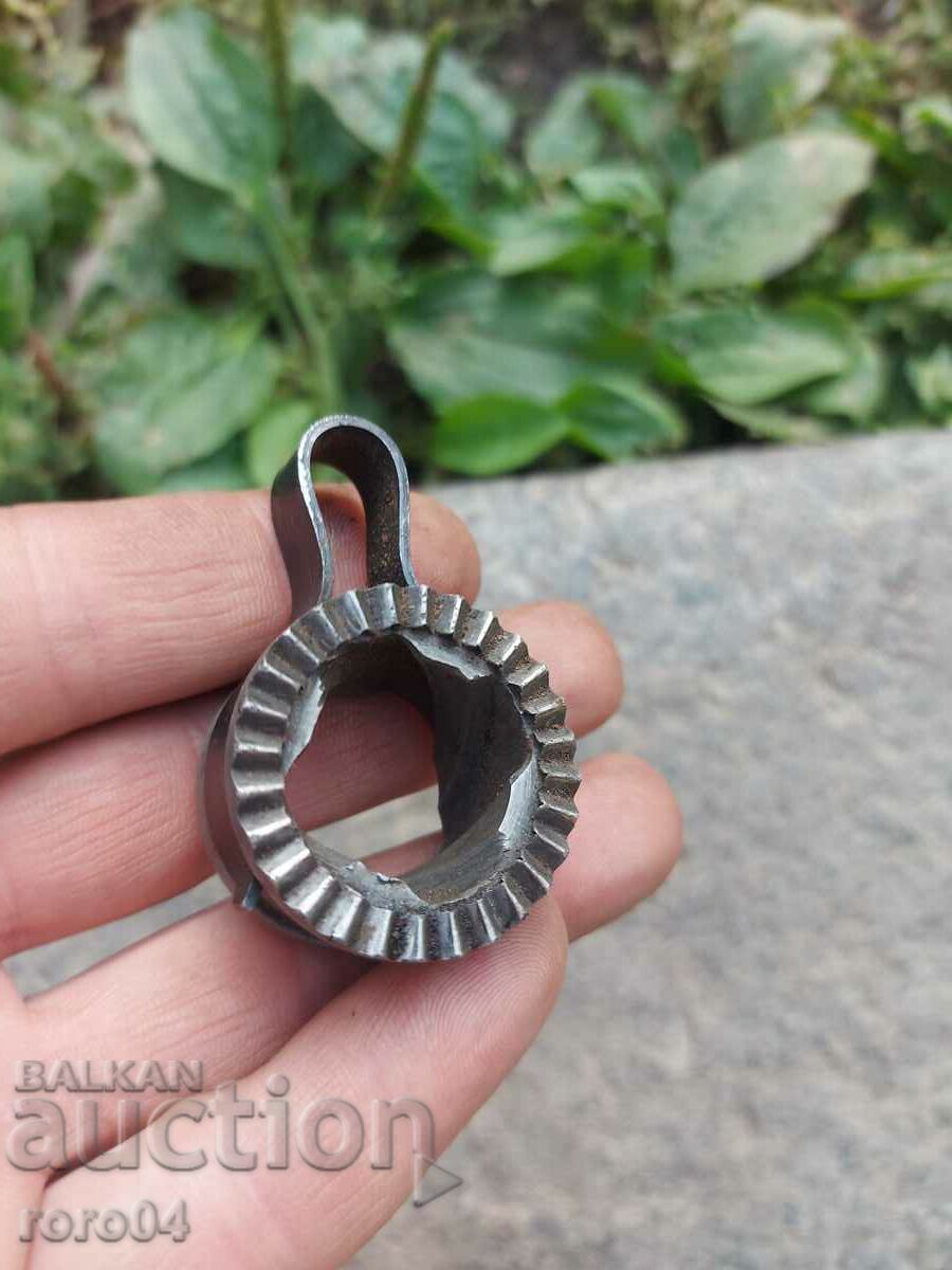 BALKAN 50 - CRANK SPRING with price 15.00 BGN | € 7.67 BALKAN 50 - CRANK SPRING with price 15.00 BGN | € 7.67