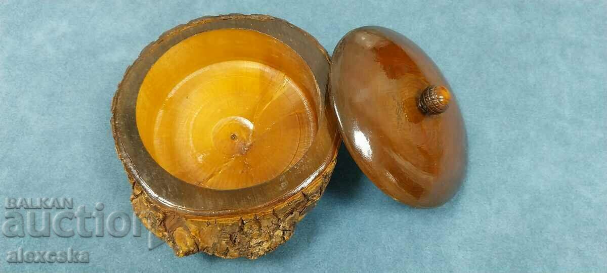 Wooden box - Unique with price 24.00 BGN | € 12.27 Wooden box - Unique with price 24.00 BGN | € 12.27