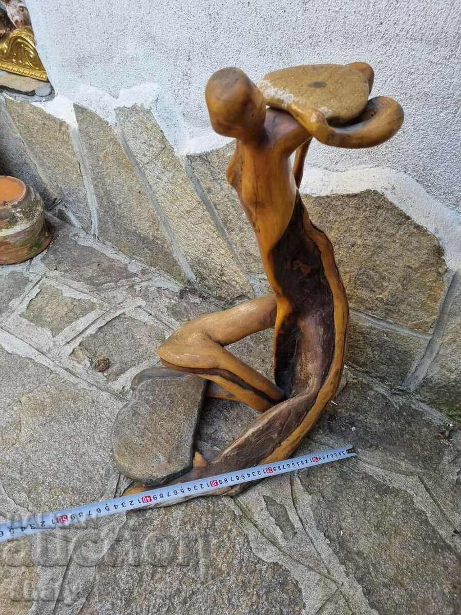 Уникална дървена  фигура за декор