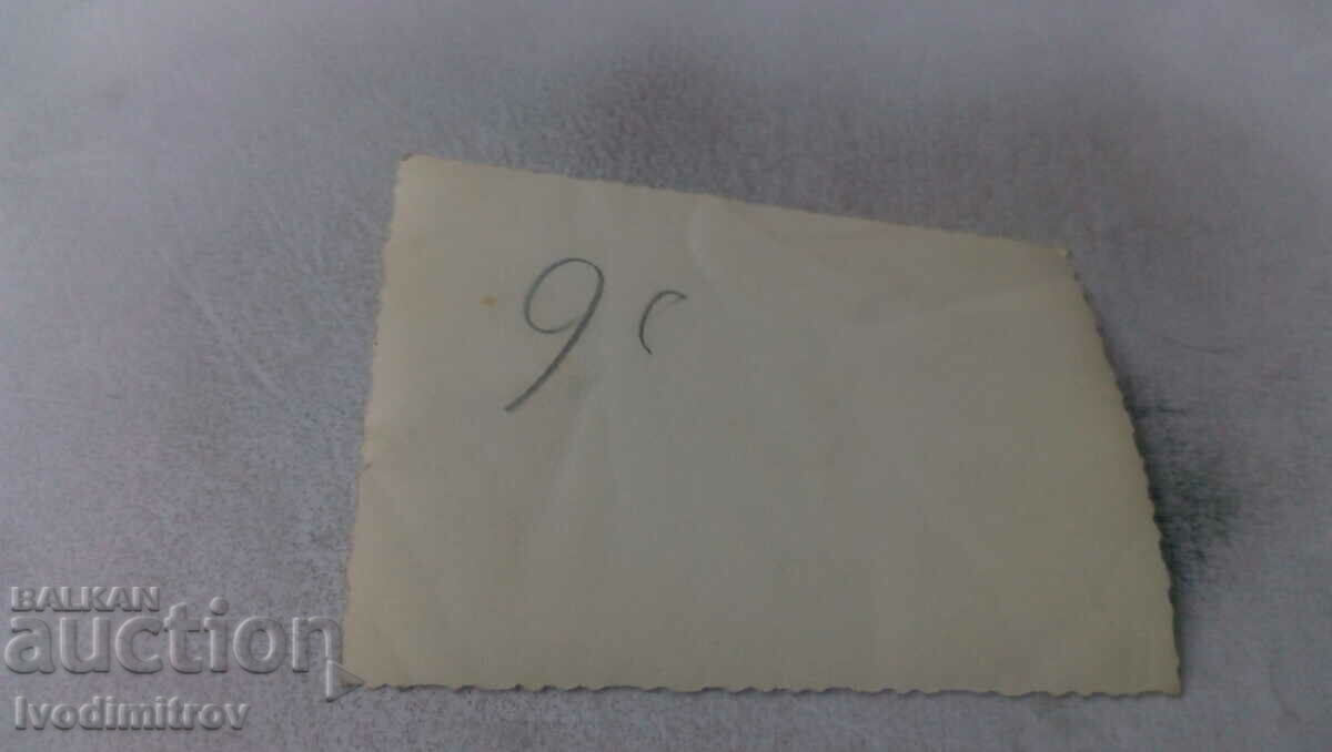 Ofițeri foto pe scări cu preț 1.45 BGN | € 0.74 Ofițeri foto pe scări cu preț 1.45 BGN | € 0.74