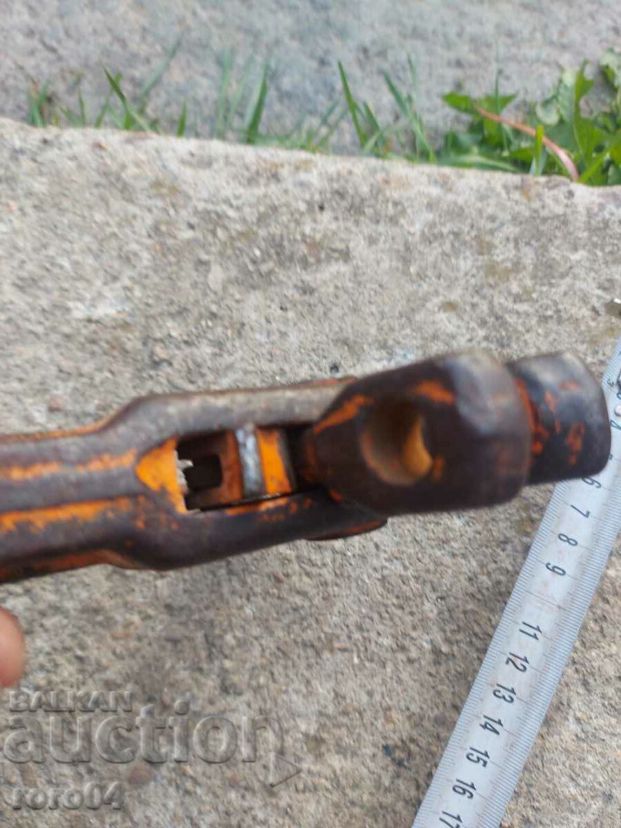 Delivery of FAUCET HOOK WITH COUNTER