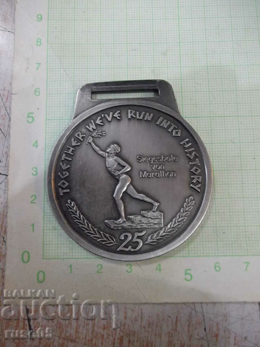 Medalia „25.Alberto BERLIN-MARATON 20.9.1998” cu preț 10.00 BGN | € 5.11 Medalia „25.Alberto BERLIN-MARATON 20.9.1998” cu preț 10.00 BGN | € 5.11