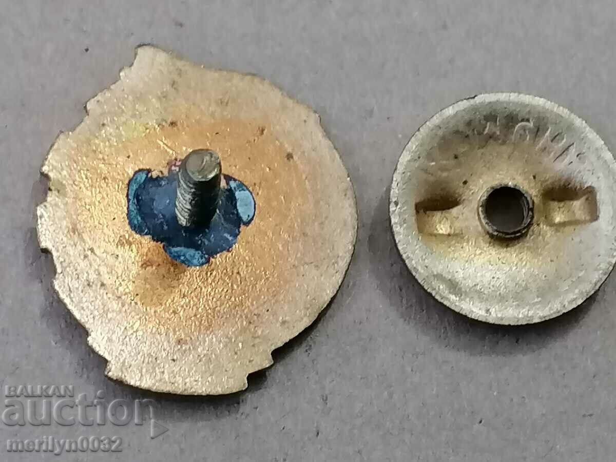 Delivery of DOSO badge Ready for the PVC Medal Badge Delivery of DOSO badge Ready for the PVC Medal Badge