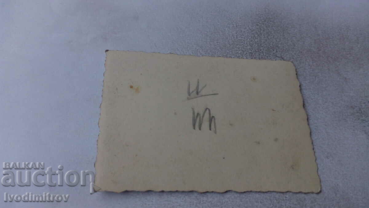 Photo Pupils in a sports team with price 1.45 BGN | € 0.74 Photo Pupils in a sports team with price 1.45 BGN | € 0.74