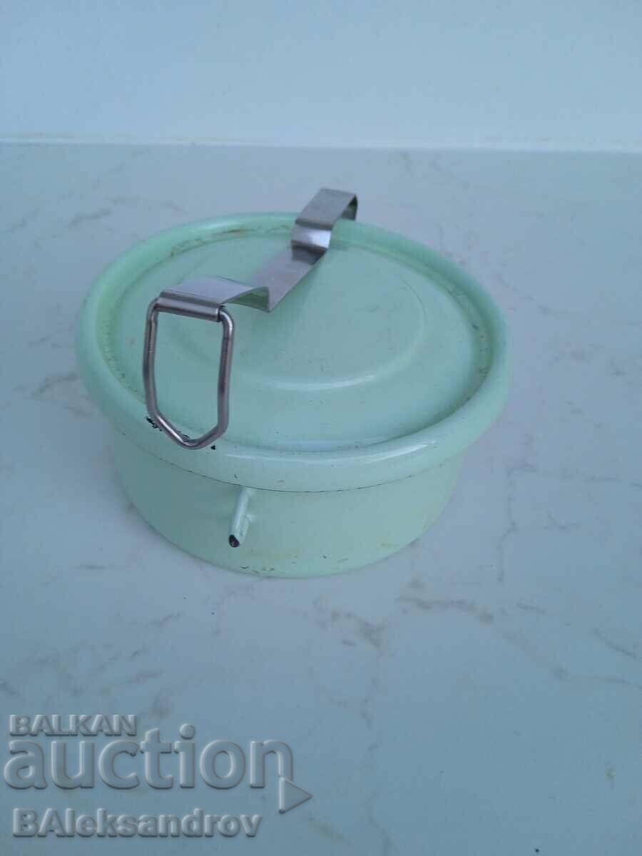 Soc enamel bowl with lid - 6 Soc enamel bowl with lid - 6