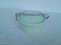 Soc enamel bowl with lid