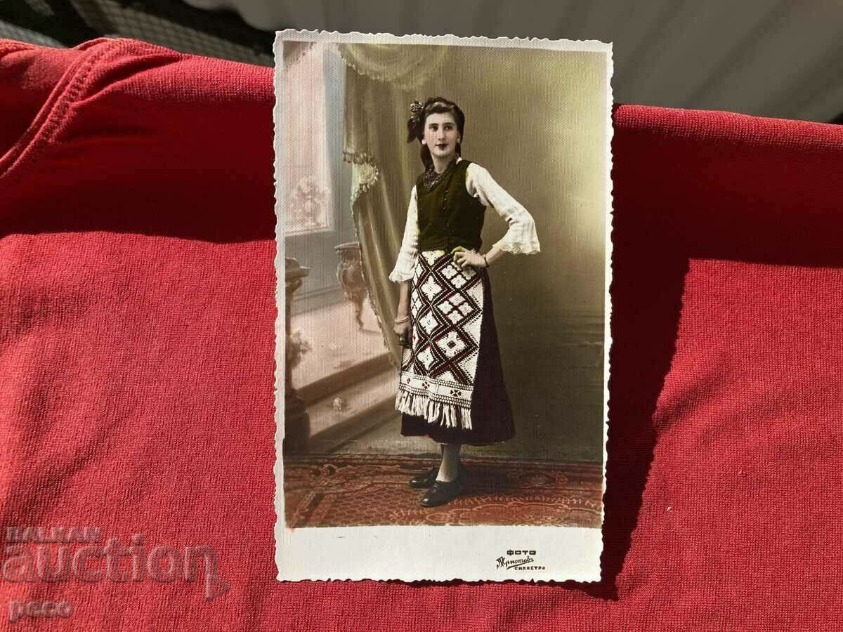 Добруджанка Носия Алфатарска престилка Силистра 1941 г.