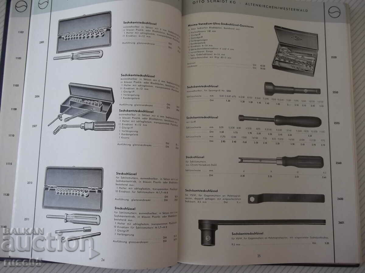 Delivery of Book "WERKZEUNGE" - 160 pages. Delivery of Book "WERKZEUNGE" - 160 pages.