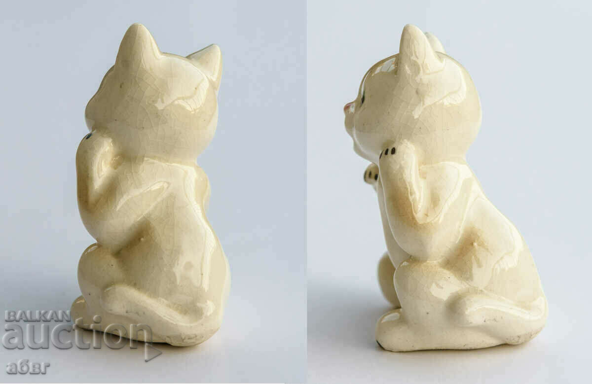 Παράδοση Πορσελάνη ειδώλιο μιας γάτας