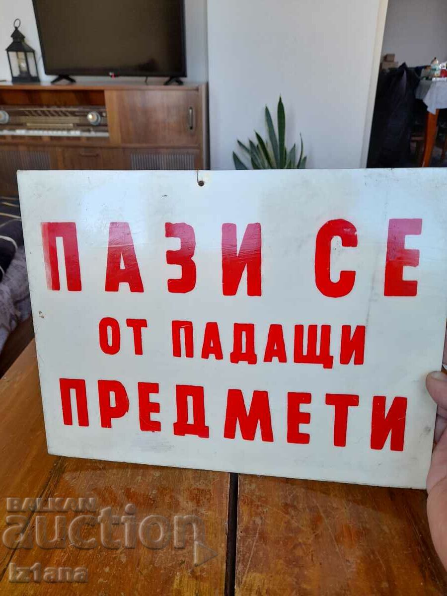 Auction Old sign Beware of falling objects Auction Old sign Beware of falling objects