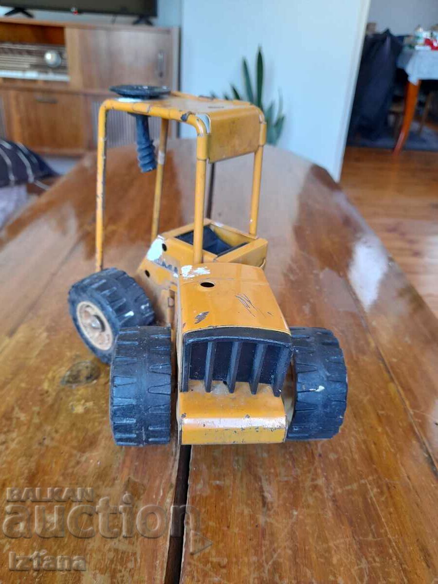 Delivery of Old tractor Mir Delivery of Old tractor Mir