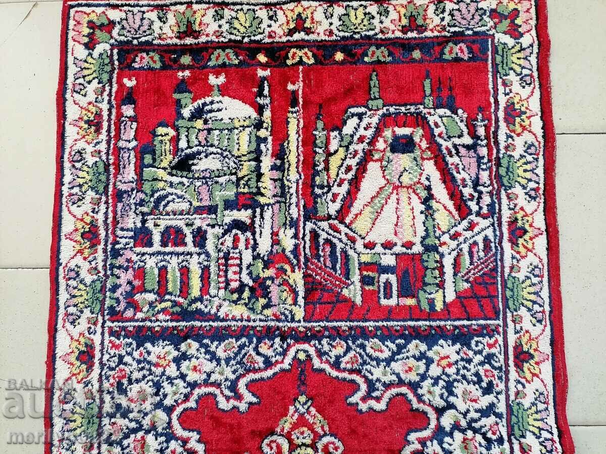 Auction  Muslim prayer rug carpet for wall carpet rug
