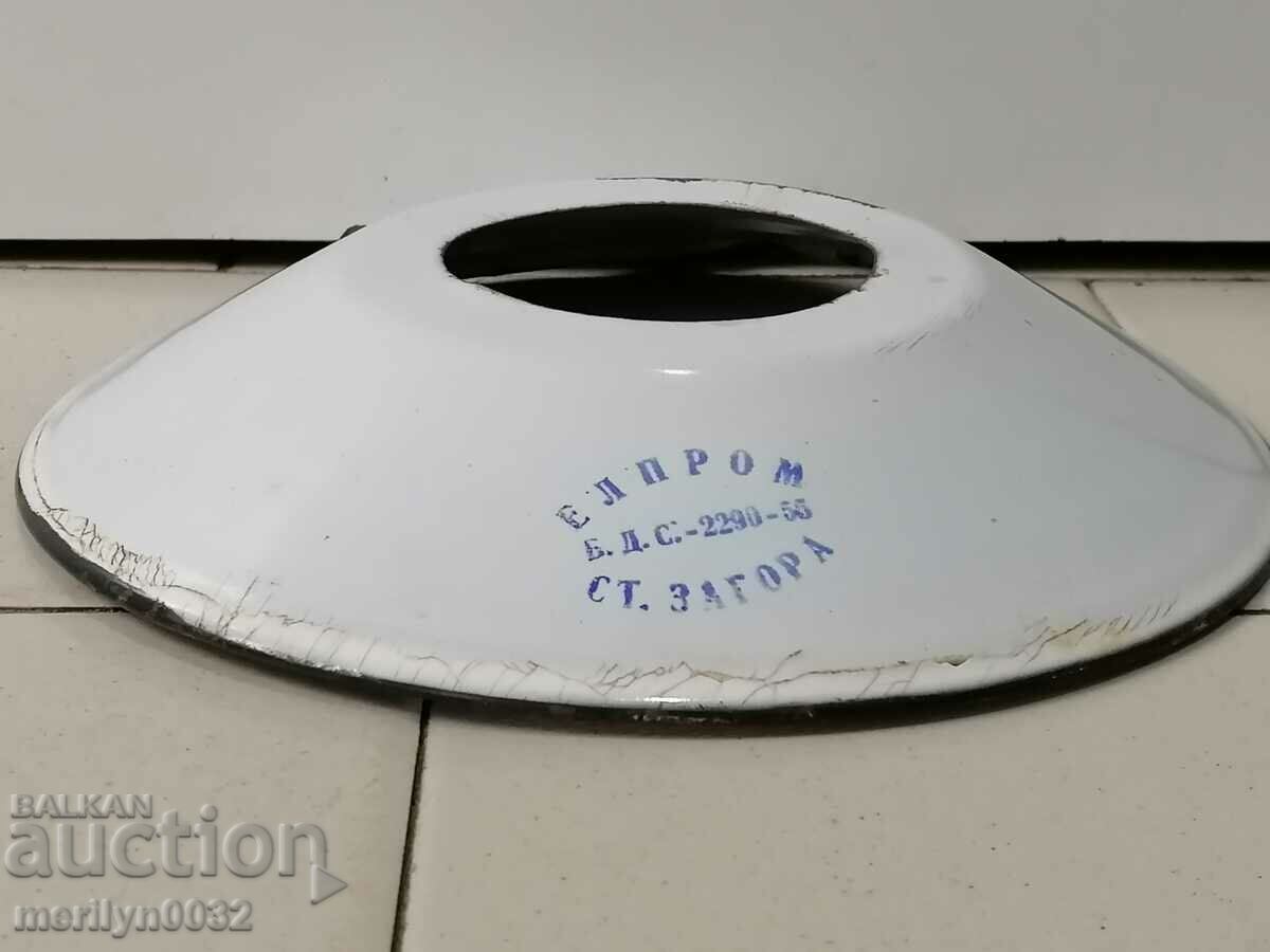 Old lamp reflector enamel stand with price 37.00 BGN | € 18.92