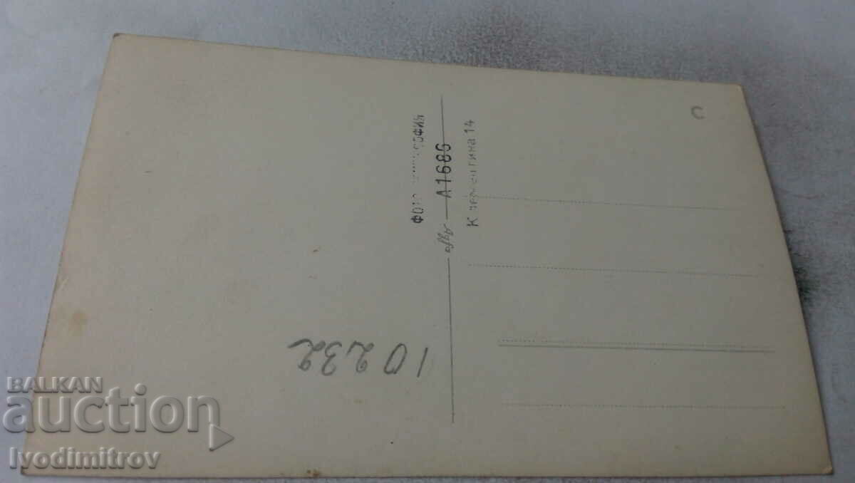 Φωτογραφία Σόφια Αξιωματικοί άνδρες και γυναίκες στο δείπνο με τιμή 3.45 BGN | € 1.76