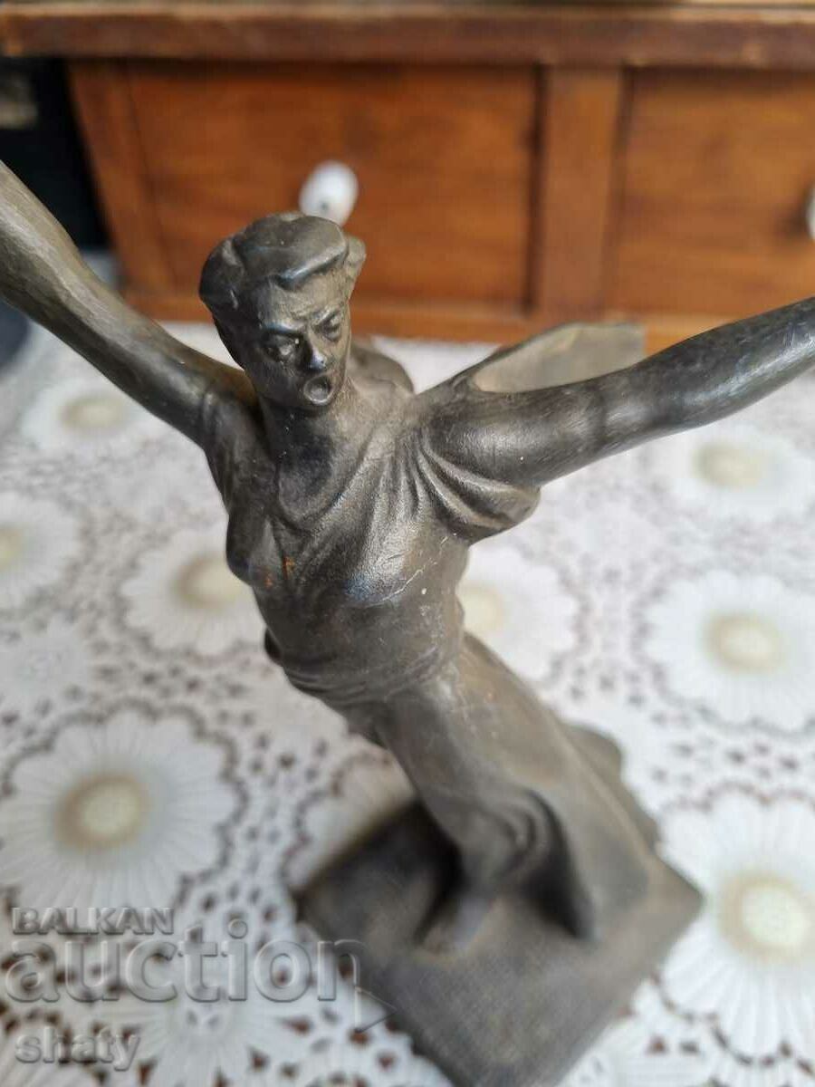 Russian metal sculpture with price 55.00 BGN | € 28.12 Russian metal sculpture with price 55.00 BGN | € 28.12