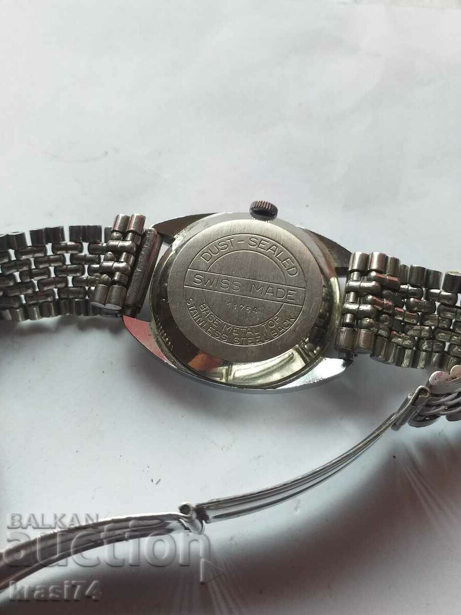 Clock with price 30.00 BGN | € 15.34 Clock with price 30.00 BGN | € 15.34