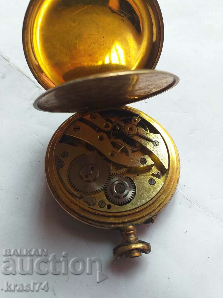 Gold-plated pocket watch with price 45.00 BGN | € 23.01 Gold-plated pocket watch with price 45.00 BGN | € 23.01