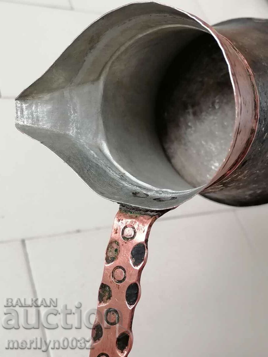 Delivery of Old copper tin, coffee, baker, copper pot Delivery of Old copper tin, coffee, baker, copper pot