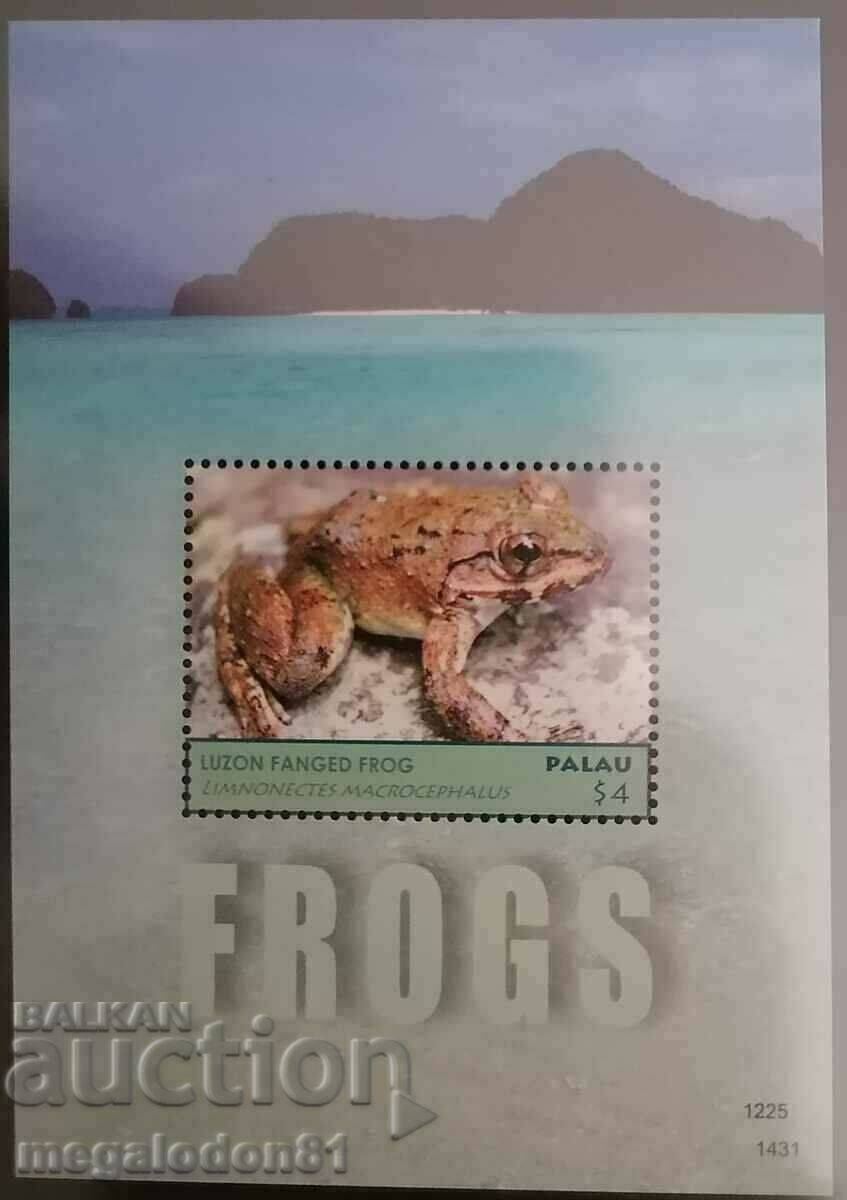 Παράδοση Παλάου - βάτραχοι
