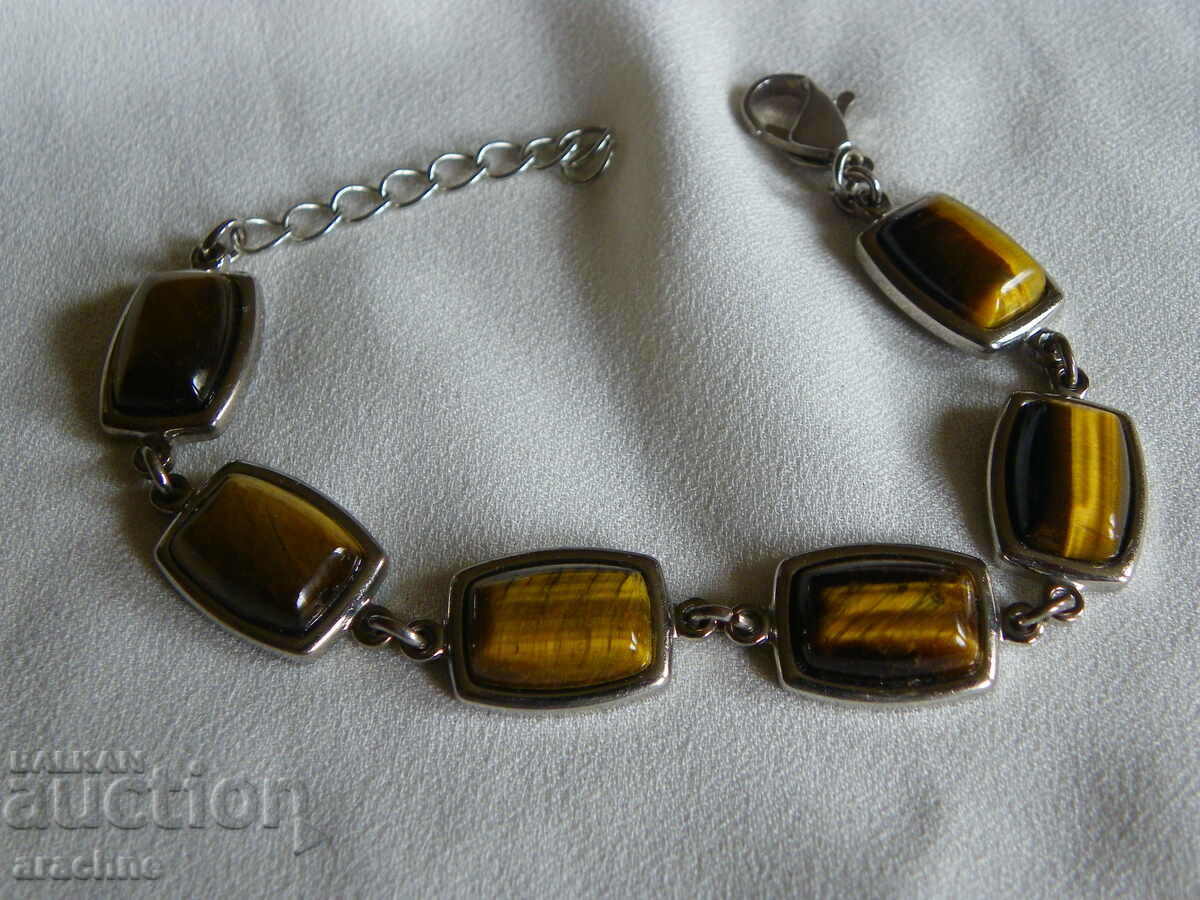 Solid silver bracelet with tiger's eye with price 70.00 BGN | € 35.79 Solid silver bracelet with tiger's eye with price 70.00 BGN | € 35.79