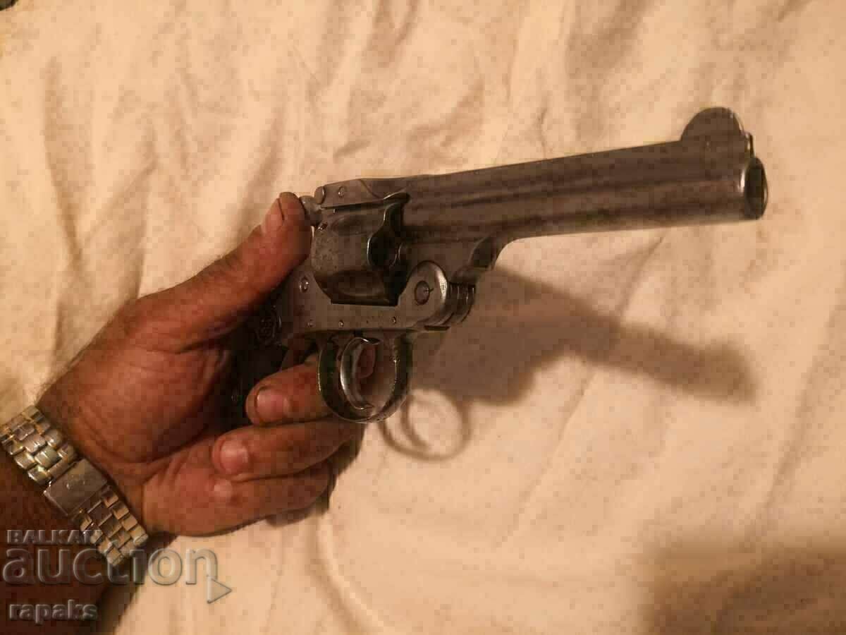 Револвер Смит. Колекционерско оръжие, пистолет с цена 1550.00 лв. | € 792.50 Револвер Смит. Колекционерско оръжие, пистолет с цена 1550.00 лв. | € 792.50