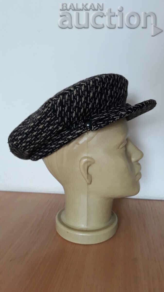 retro woolen cap hat with price 21.00 BGN | € 10.74