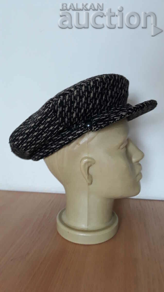 Auction  retro woolen cap hat