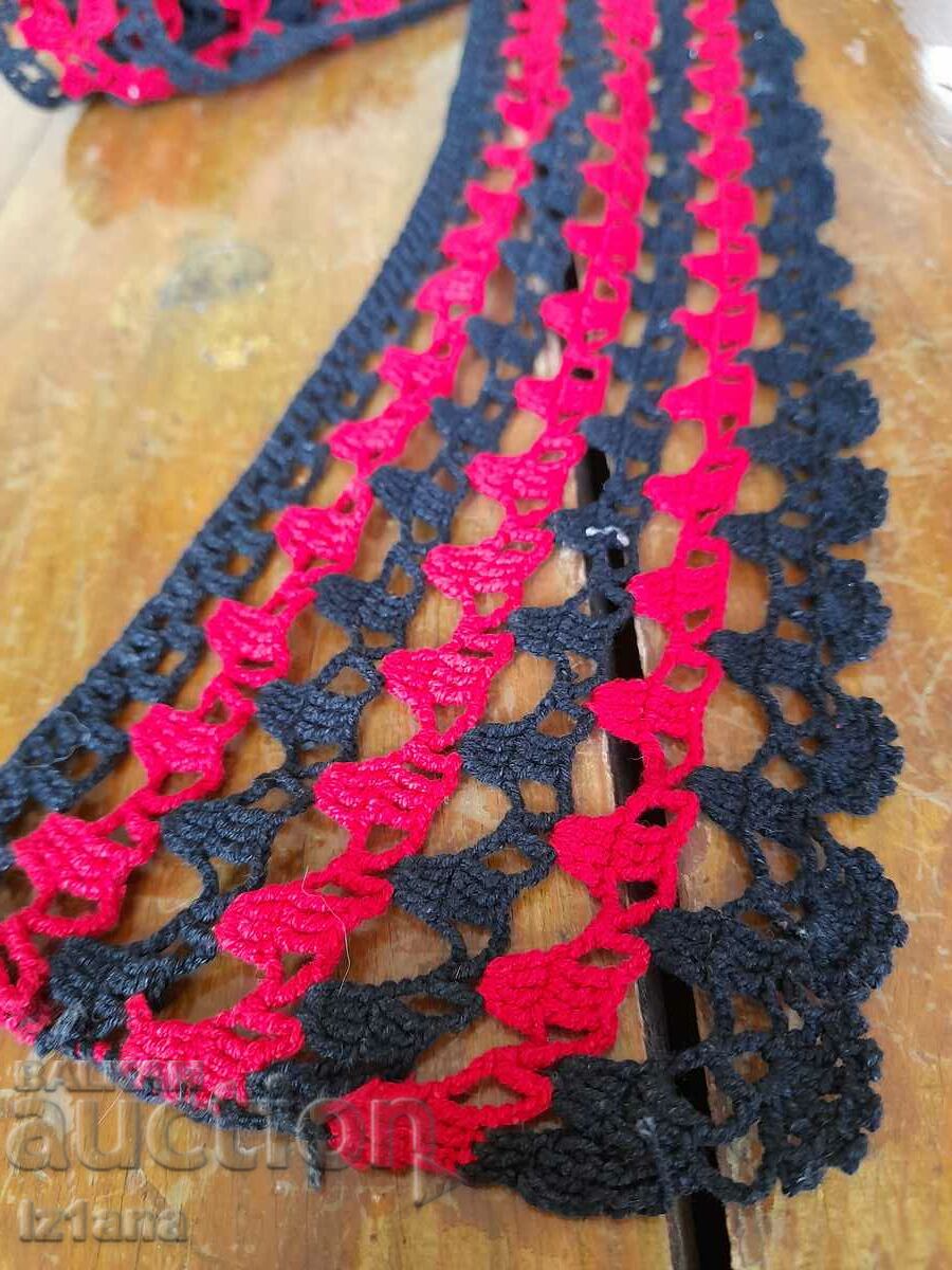 Auction Old lace Auction Old lace