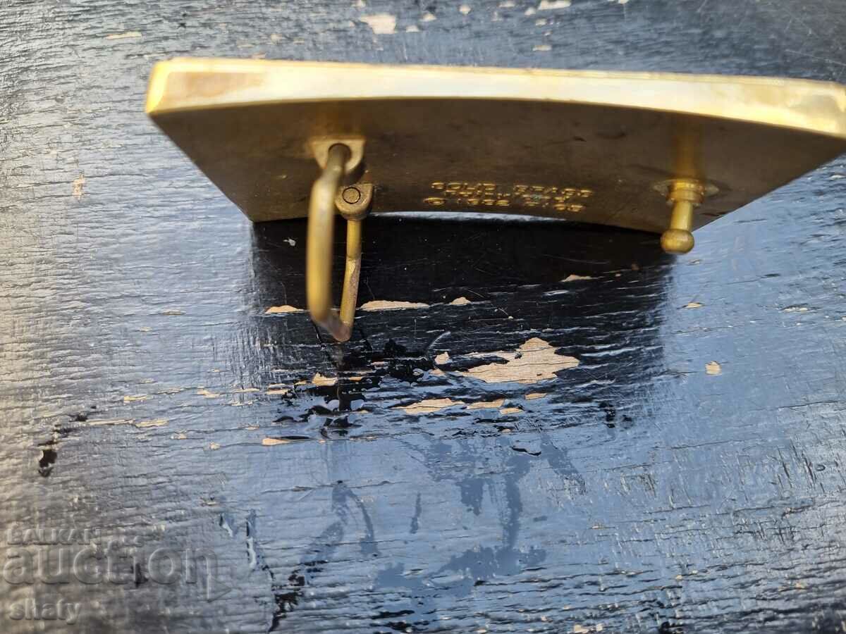 Auction Branded belt buckle. USA Auction Branded belt buckle. USA