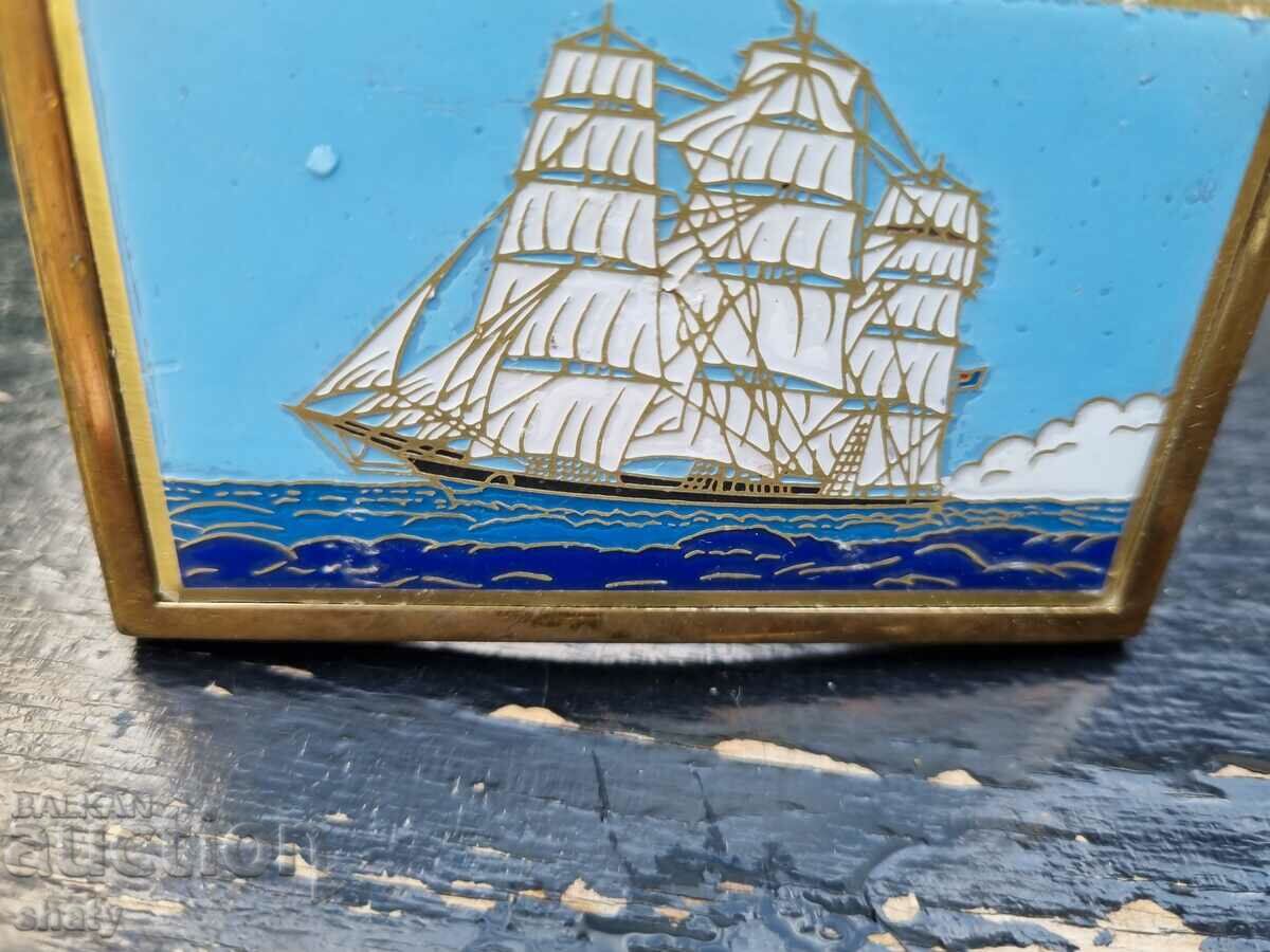 Branded belt buckle. USA - 5 Branded belt buckle. USA - 5