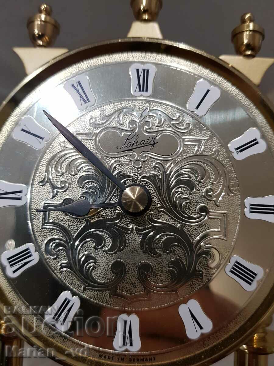 Delivery of German Quartz Desk Clock with Flask