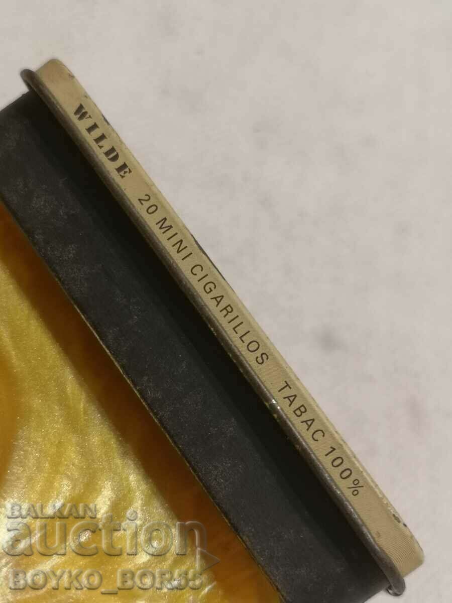 Delivery of Old Metal Cigarette Box MINI WILDE Delivery of Old Metal Cigarette Box MINI WILDE