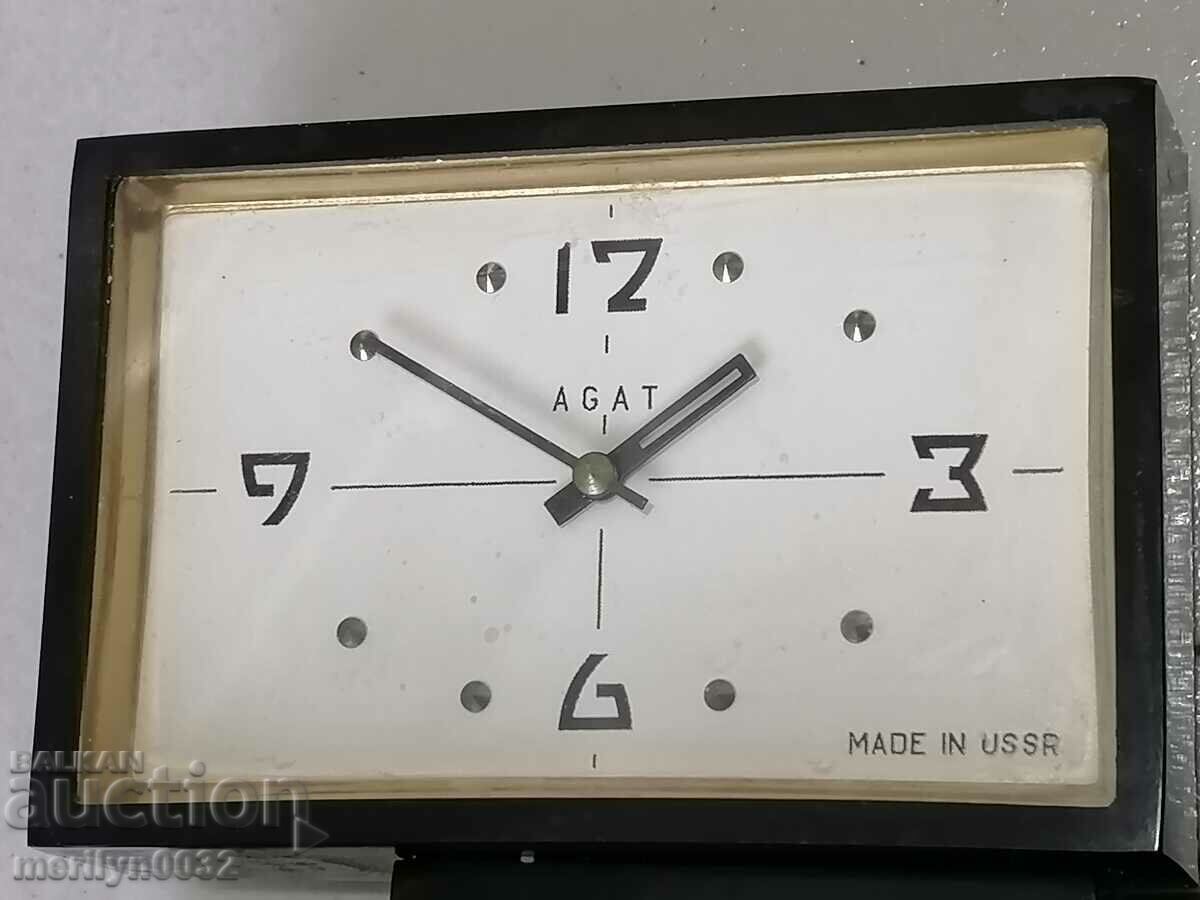 Social alarm clock desk clock USSR 1950s feather handle with price 69.00 BGN | € 35.28 Social alarm clock desk clock USSR 1950s feather handle with price 69.00 BGN | € 35.28