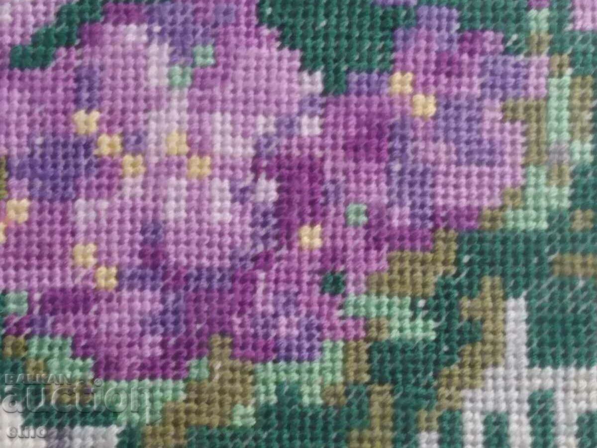 OLD TAPESTRY "FLOWERS" FRAMED WITH GLASS with price 45.00 BGN | € 23.01 OLD TAPESTRY "FLOWERS" FRAMED WITH GLASS with price 45.00 BGN | € 23.01
