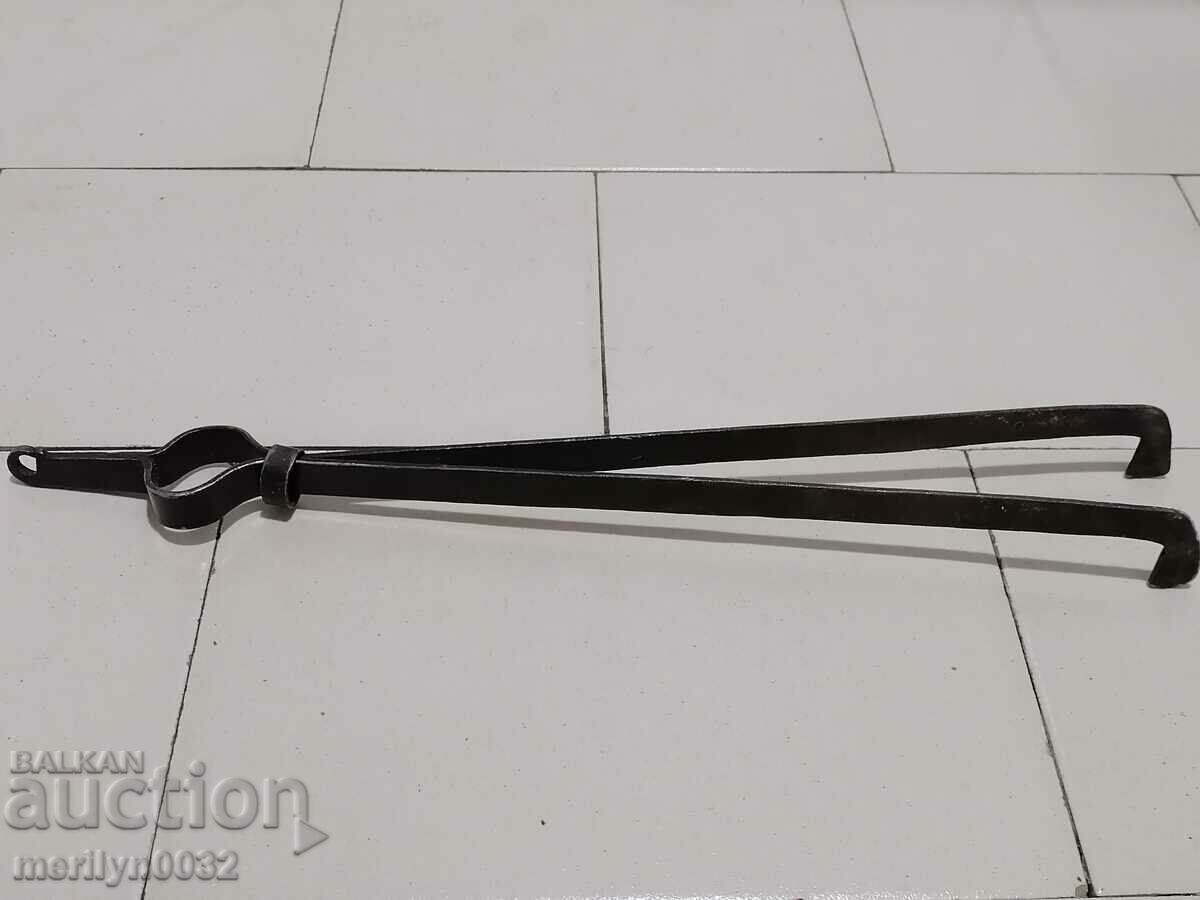 Стар кован дилаф маша ковано желязо с цена 30.00 лв. | € 15.34 Стар кован дилаф маша ковано желязо с цена 30.00 лв. | € 15.34