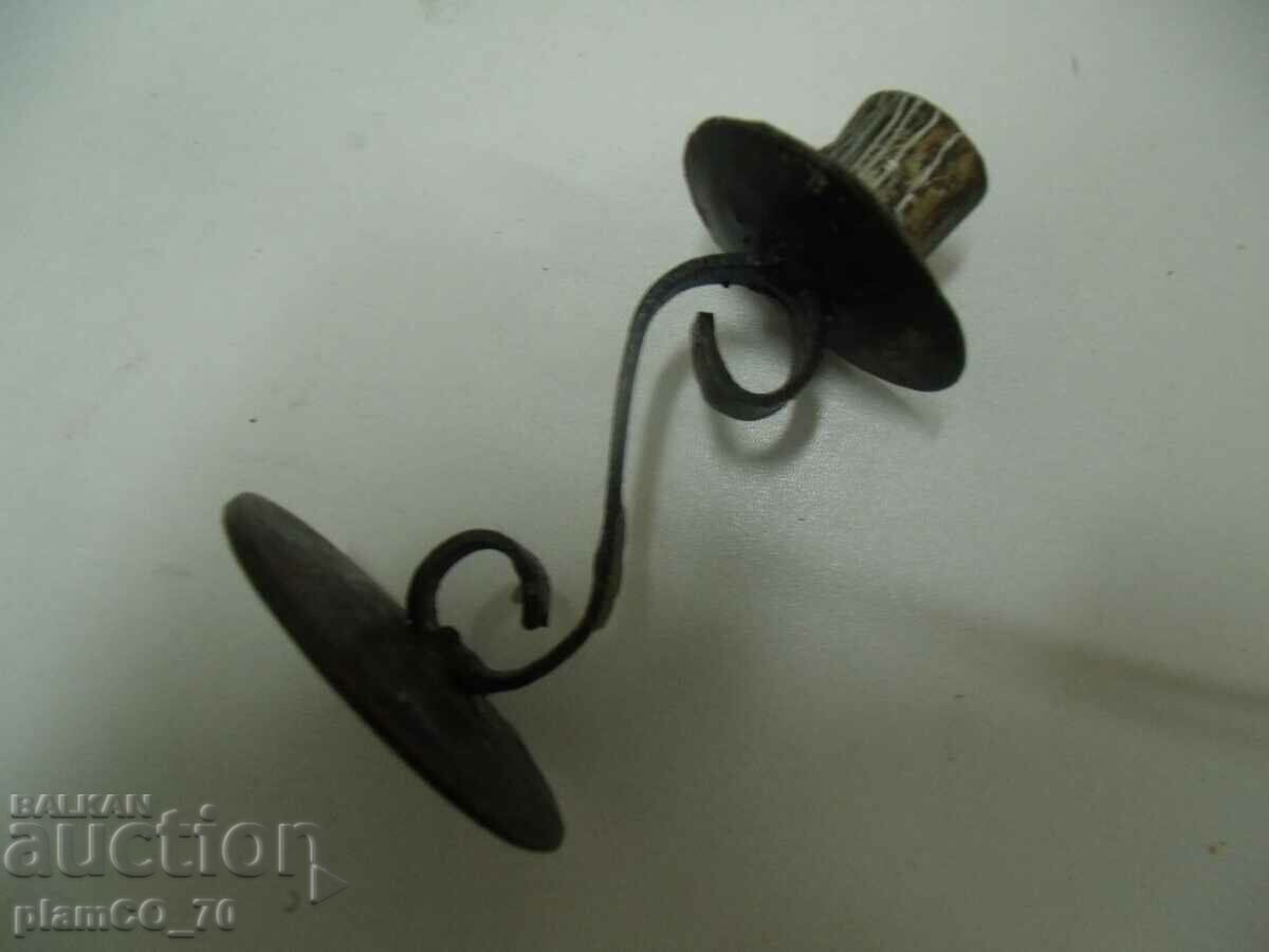 No.*6596 Old wrought iron candlestick