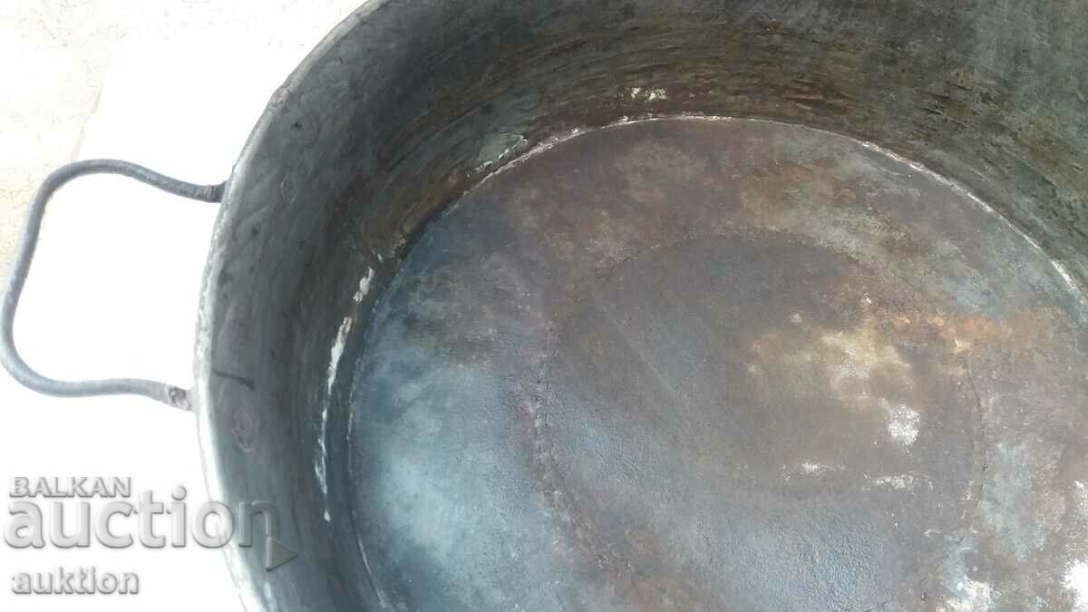 Auction  FORGED LARGE TRAY FOR LAMB, LUTENICA, ETC.