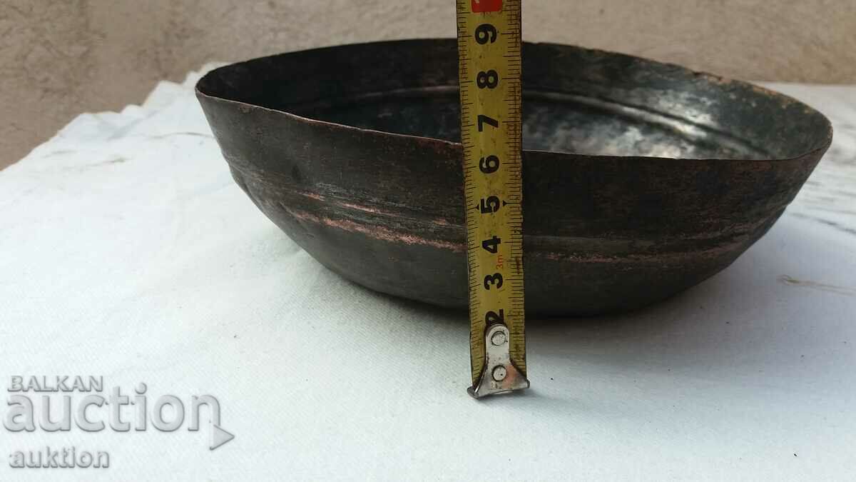 WROUGHT COPPER BOWL, TRAY, PAN, BIANNA REVIVAL BOWL - 6 WROUGHT COPPER BOWL, TRAY, PAN, BIANNA REVIVAL BOWL - 6