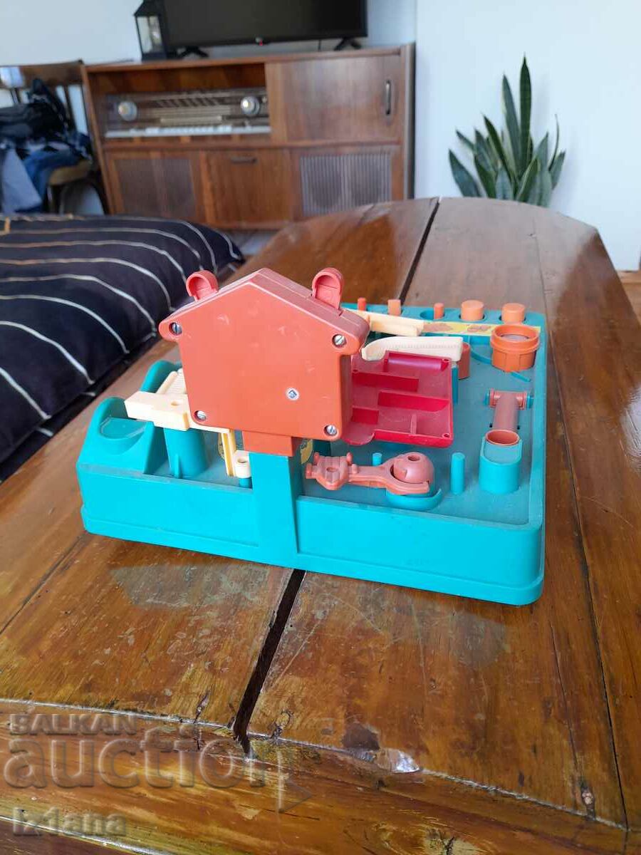 An old children's game Who is faster - 5