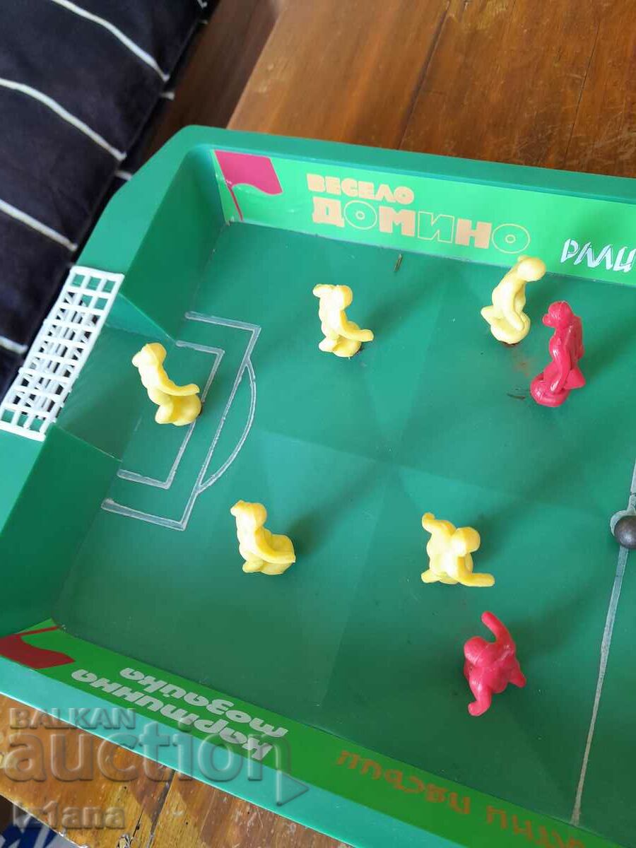 Παράδοση Παλιά παιδιά παίζουν ποδόσφαιρο