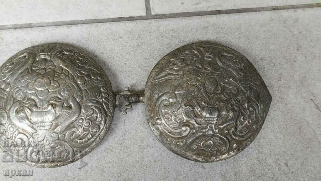 silver pafts 19th century with price 500.00 BGN | € 255.65 silver pafts 19th century with price 500.00 BGN | € 255.65
