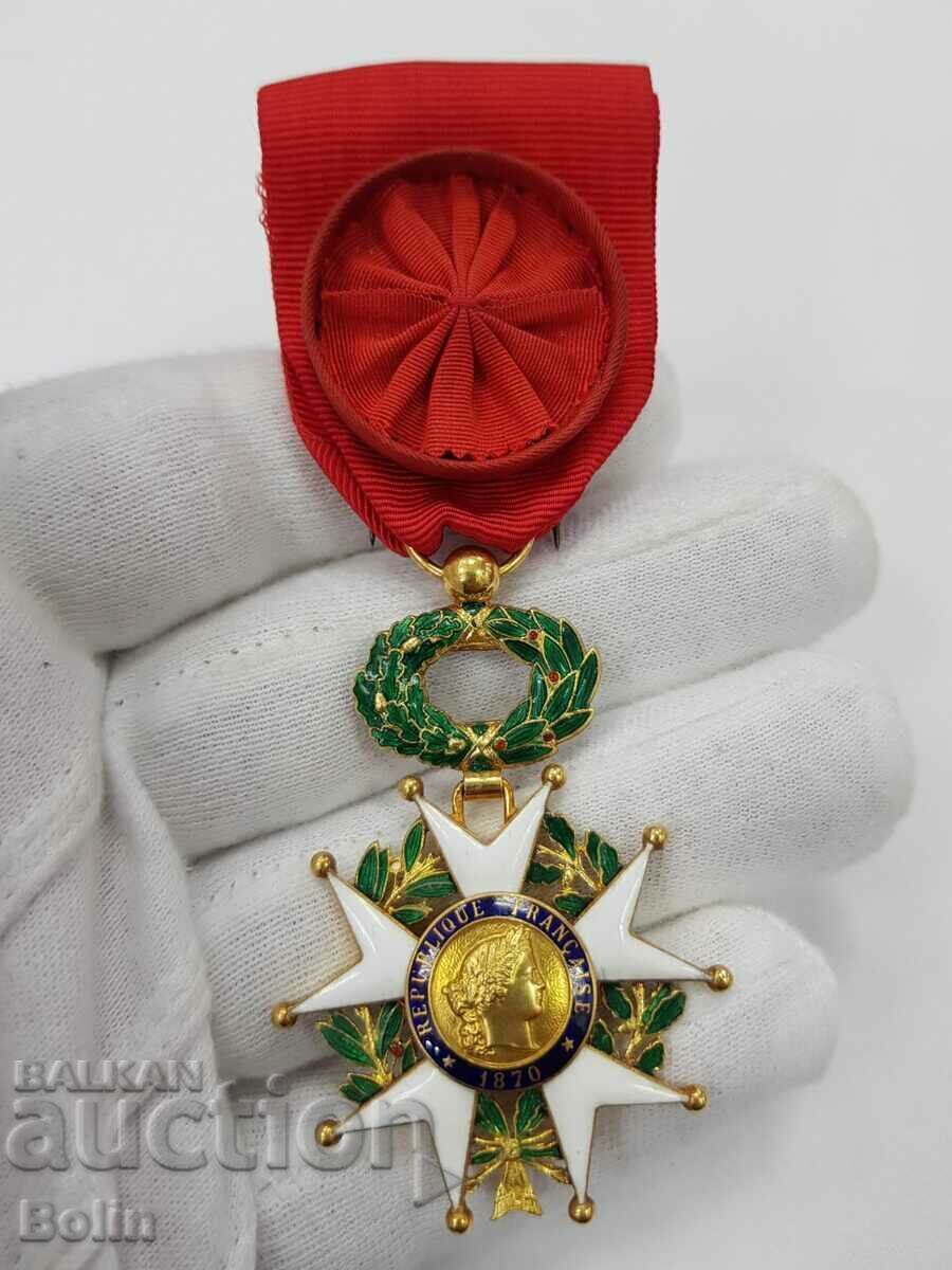Ordin de aur foarte rar al Legiunii Franceze de 18k cu preț 2200.00 BGN | € 1124.84 Ordin de aur foarte rar al Legiunii Franceze de 18k cu preț 2200.00 BGN | € 1124.84