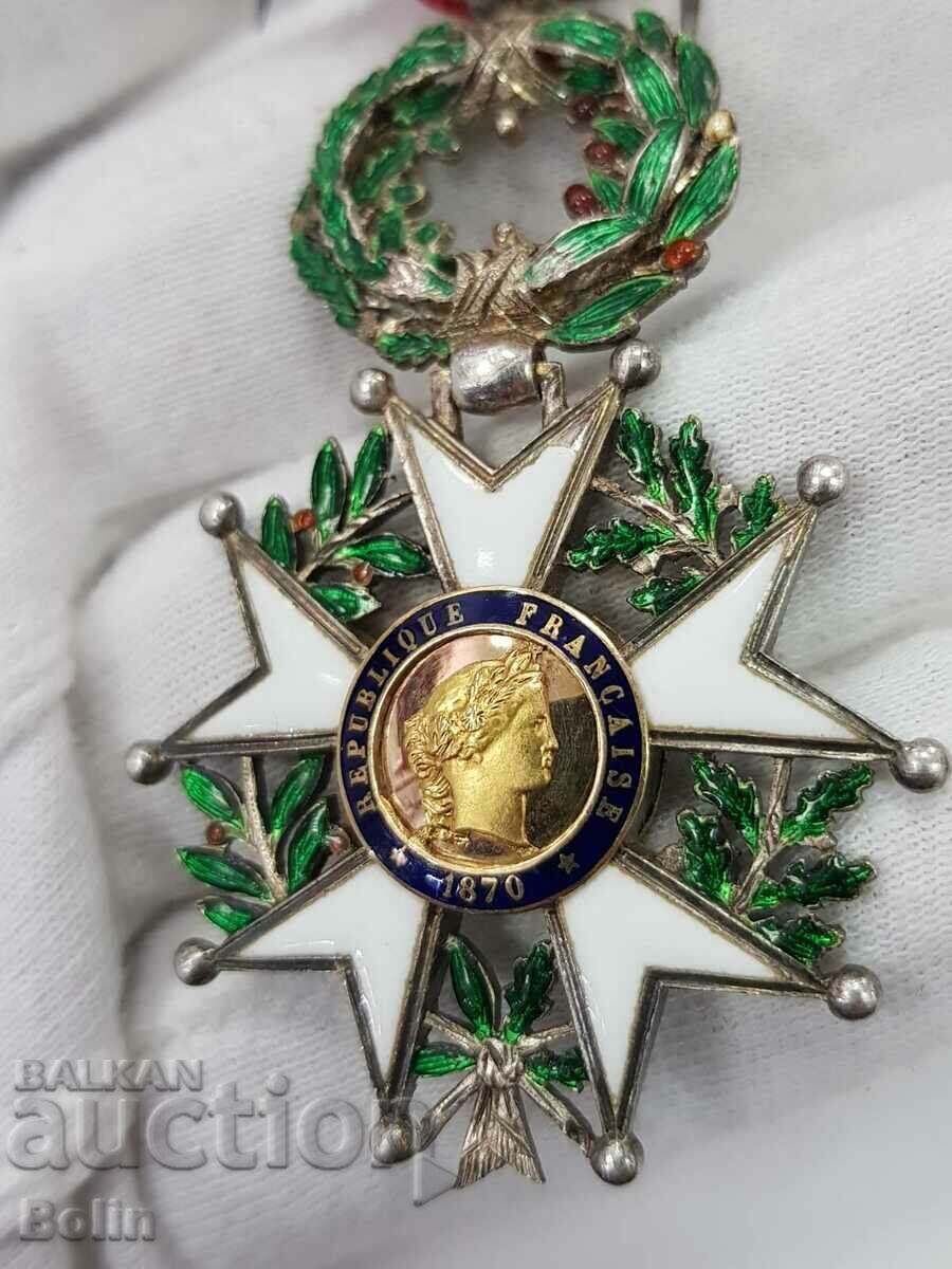 Delivery of A rare and beautiful issue of the Order of the Legion of Honor Delivery of A rare and beautiful issue of the Order of the Legion of Honor