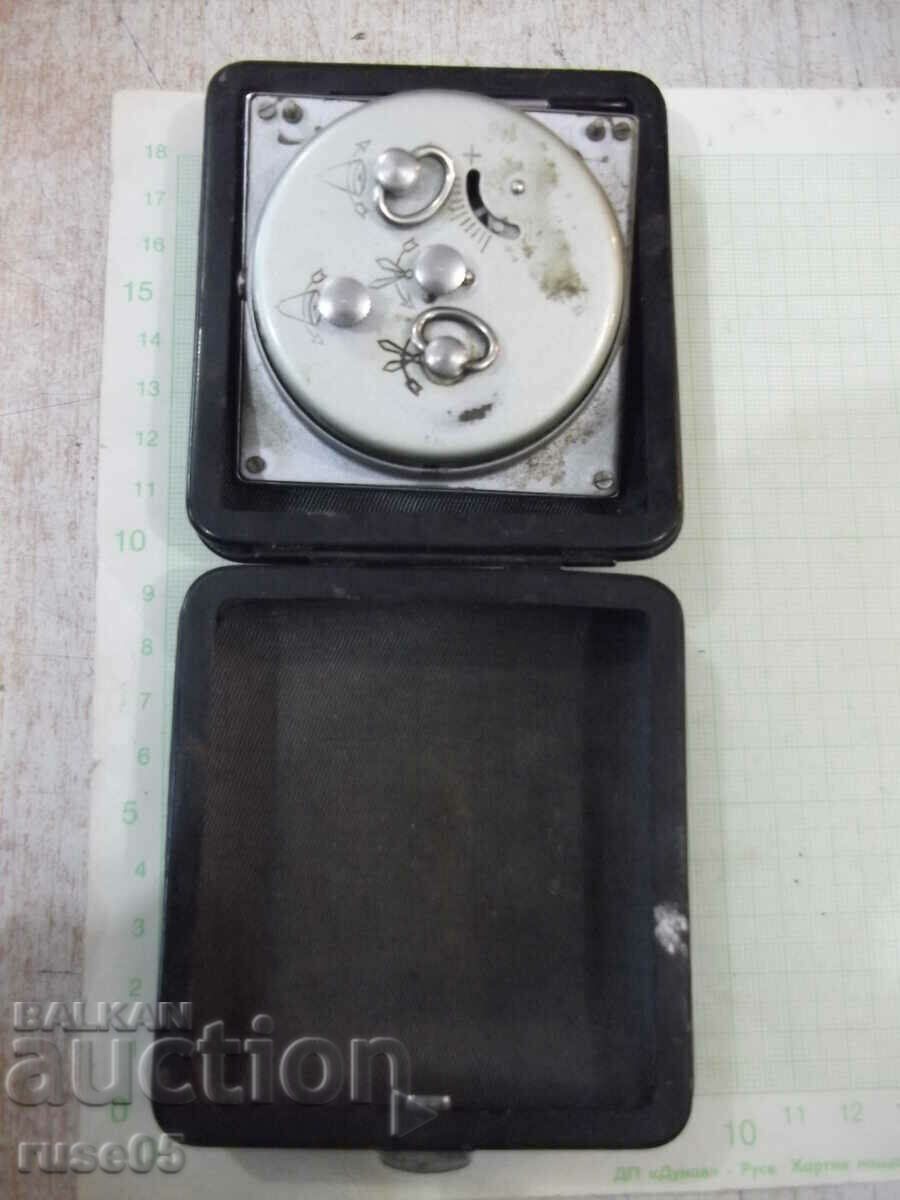 Clock "SLAVA" alarm clock desktop tourist Soviet with price 10.00 BGN | € 5.11 Clock "SLAVA" alarm clock desktop tourist Soviet with price 10.00 BGN | € 5.11